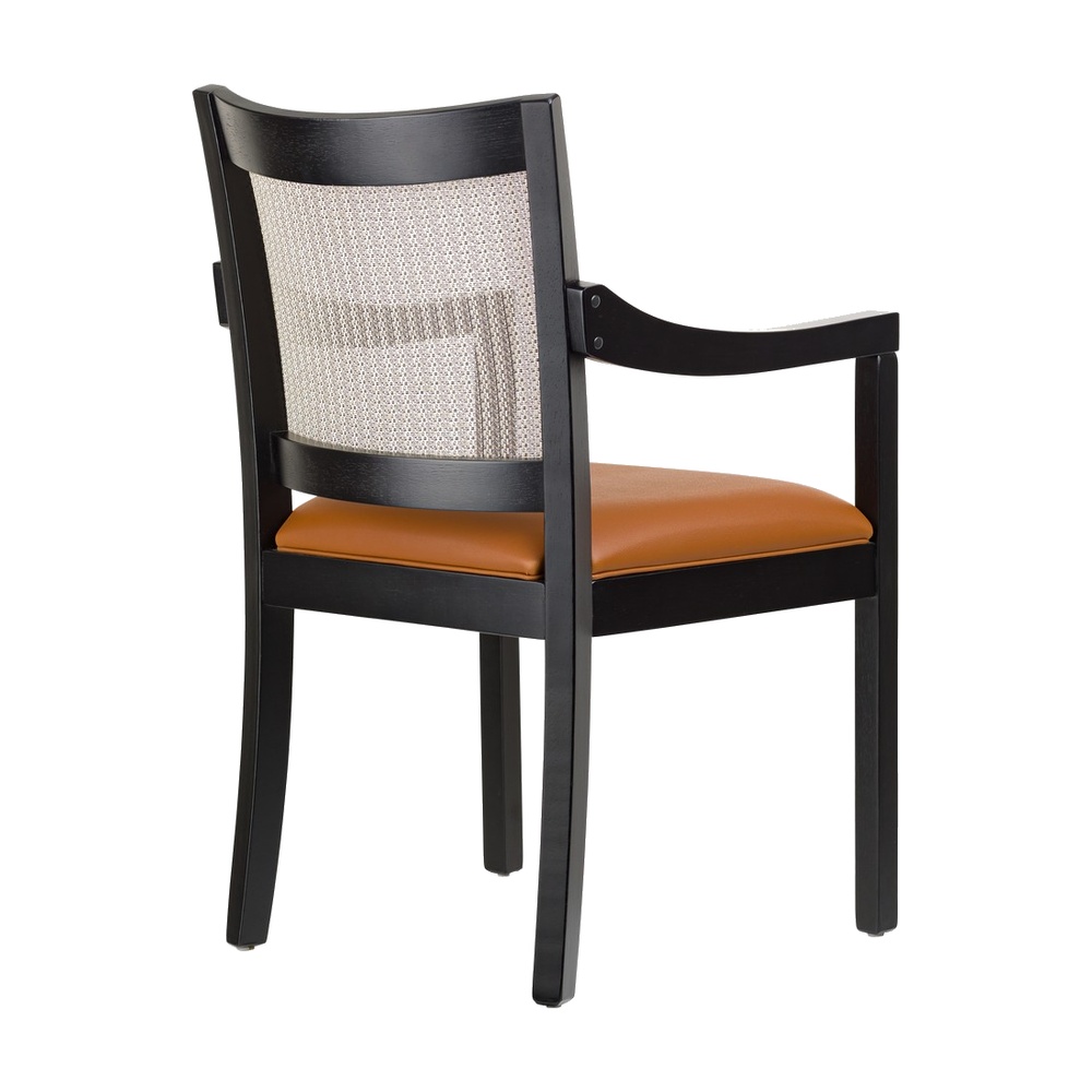 Poltrona Para Restaurantes e Bares De Madeira Madrid Com Tela - Imagem 3